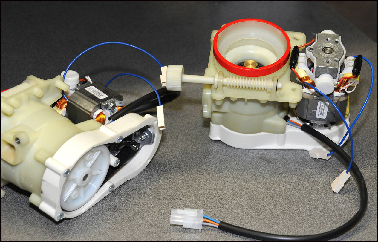 Linea di assemblaggio e taratura per macina caffè 3